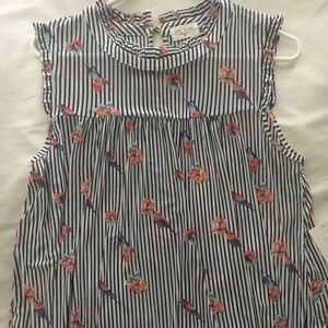 Loose fitting blouse